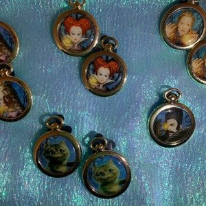 Alice in Wonderland Disney Pins